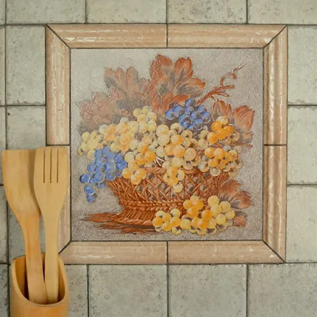 Cassandra Chalki Town