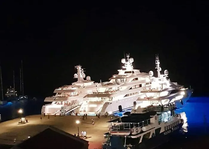 Cassandra Chalki Town