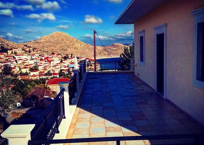 Villa Cassandra Chalki Town